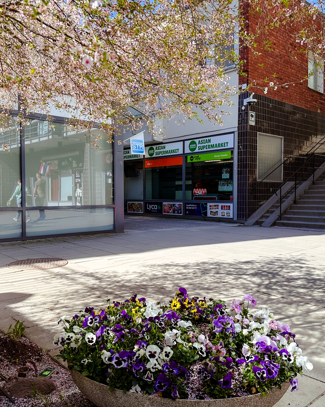 Edsbergs centrum 3.jpg