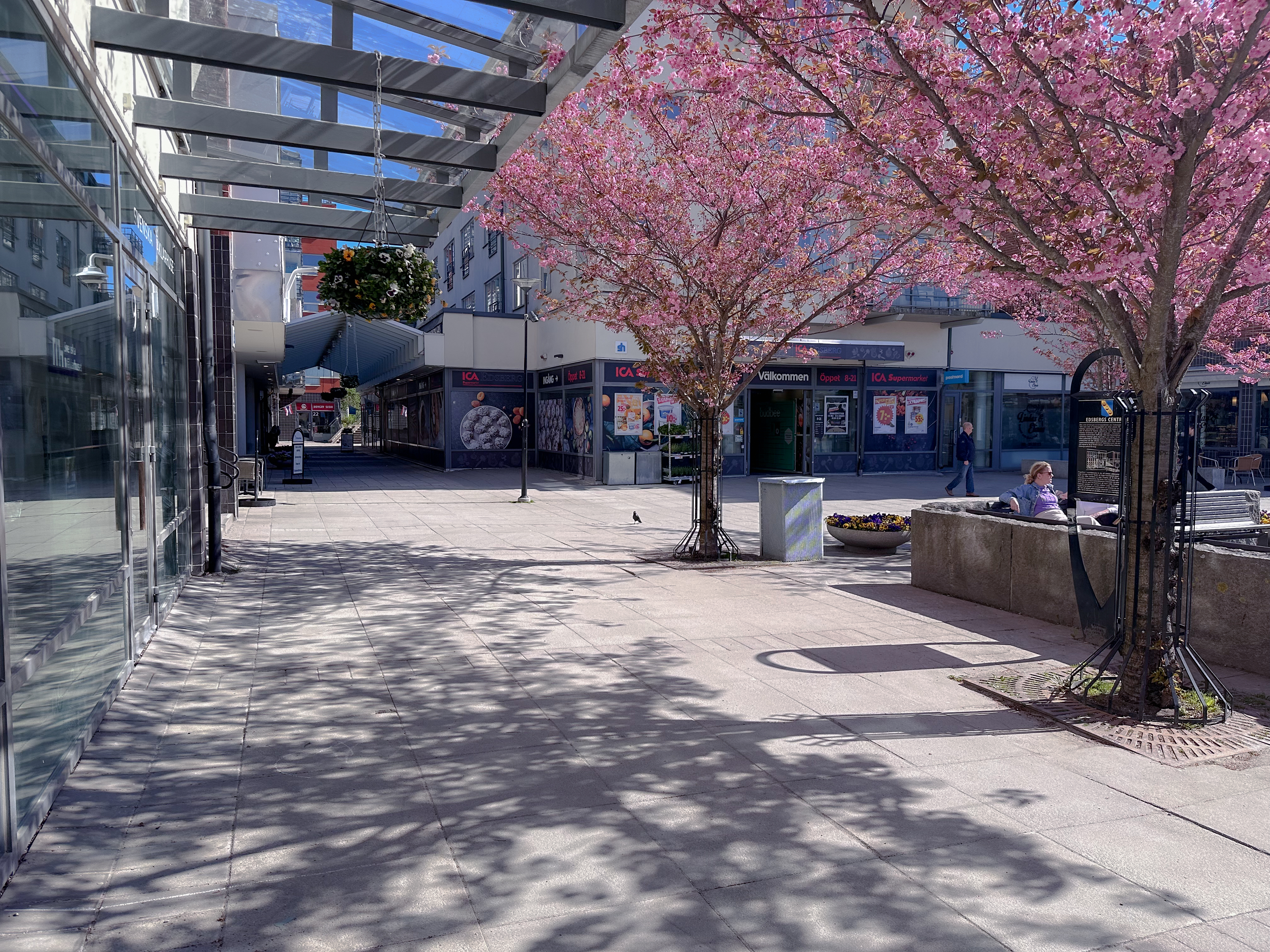 Edsbergs centrum 1.jpg (1)